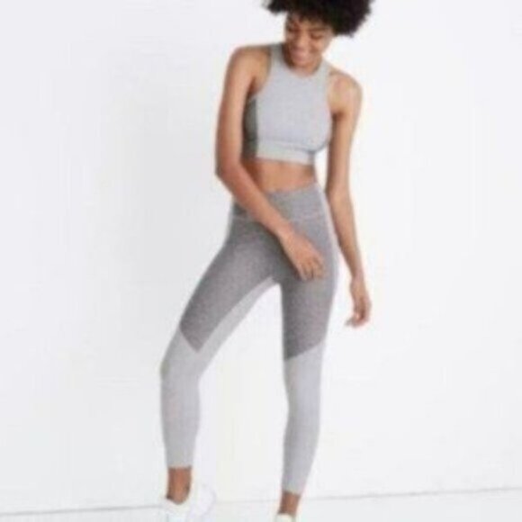 Outdoor Voices Women's Gray Polyester Blend Warmup Activewear Leggings Size XS - Picture 6 of 7